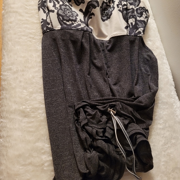 Lululemon Track top 8 - Picture 3 of 5